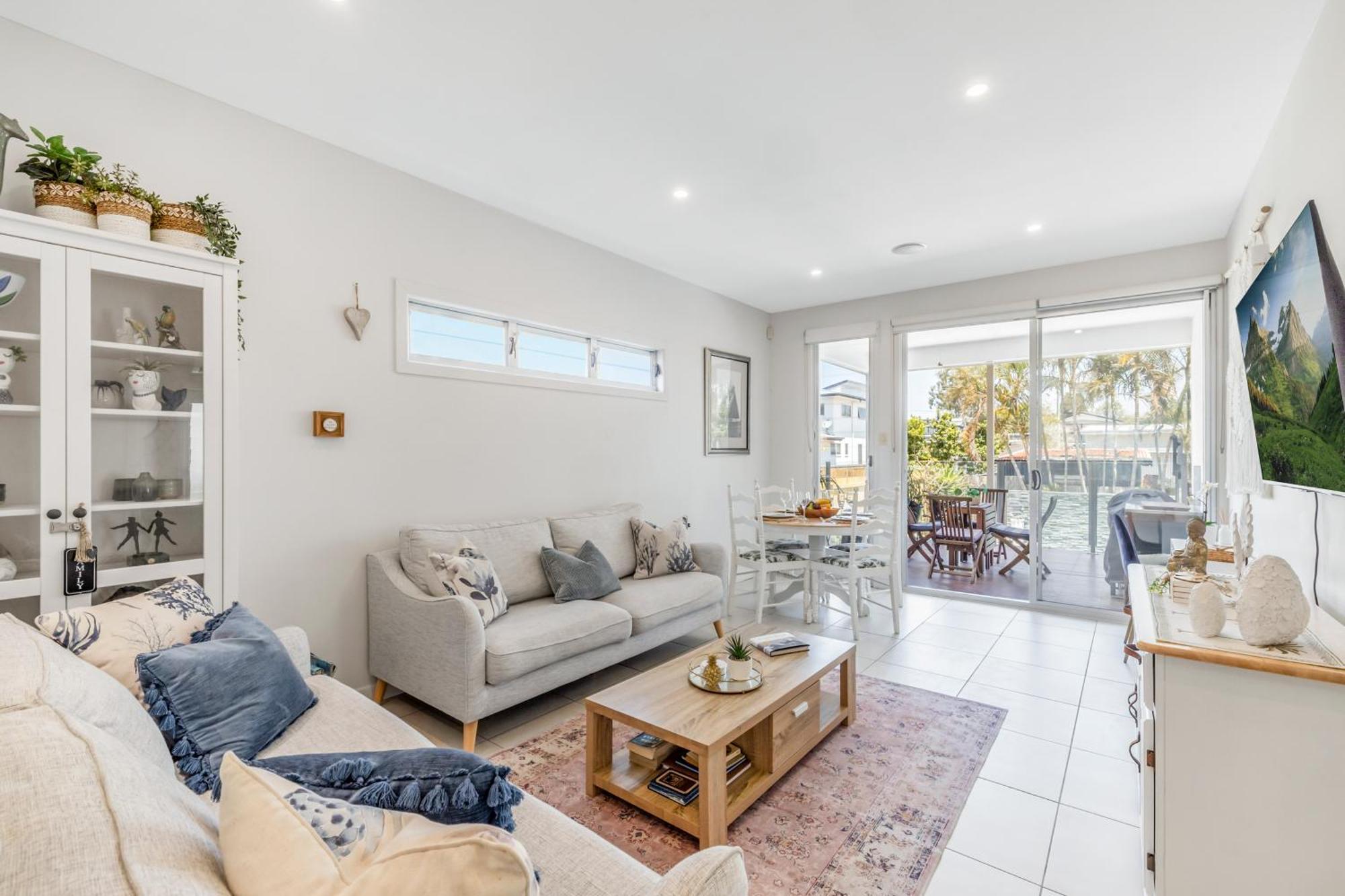 On Esplanade Own Flat & Pool, Manly Cafe Precinct Apartment Бризбейн Екстериор снимка